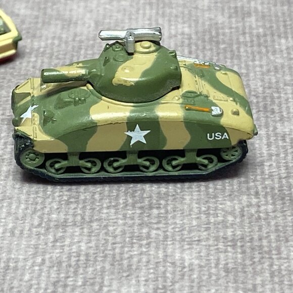 Micro Machines PT Boat & Sherman Tank 1987 Galoob Mini Military Models Plastic - Picture 6 of 9